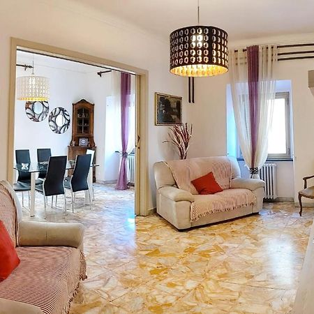 Holiday Home Zia Gina Рим Екстериор снимка